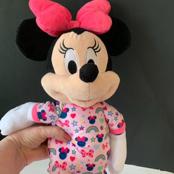 DISNEY MINNIE MOUSE PLUSH IN HER COLORFUL PJS VERY CUTE 20" - Picture 11 of 11